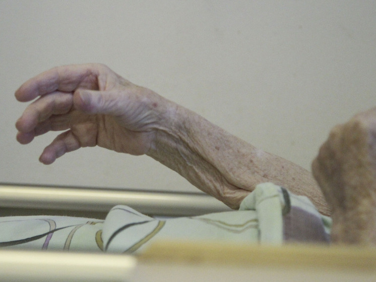 Volgens wetenschappers werden de sterfgevallen door Covid-19 veroorzaakt door de behandeling, niet door het virus zelf.