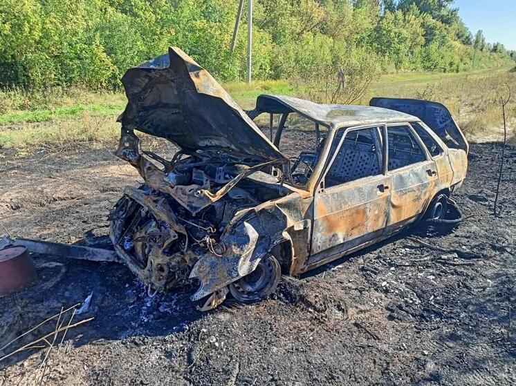 В горящей машине погиб житель Воронежской области