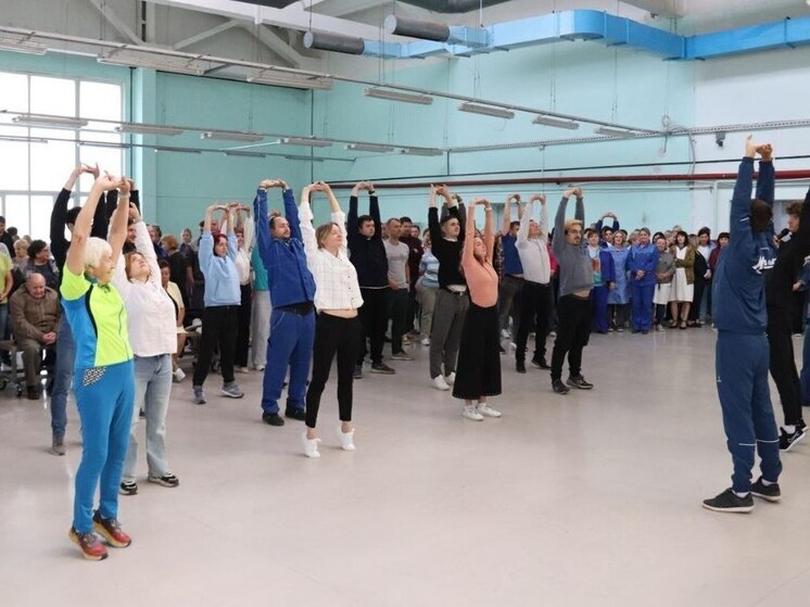 Первое фото обратной стороны Луны принял калужский аппарат