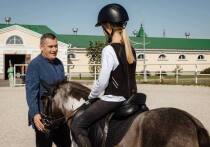 В 2025 году Курская конноспортивная школа олимпийского резерва по государственной программе «Спорт России» получила необходимое для занятий оборудование