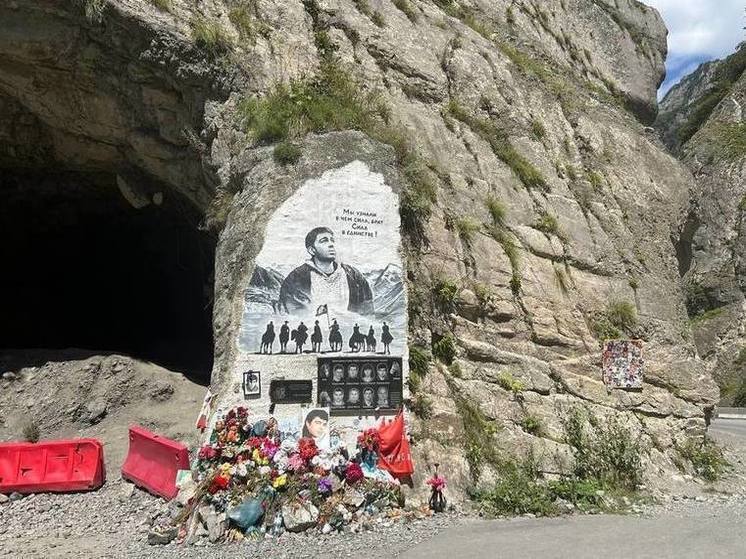 За 10 лет ледник Колка в Кармадонском ущелье увеличился на 210 квадратных километров