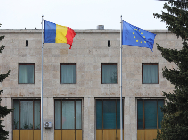 МИД Румынии вручил послу РФ Липаеву ноту протеста из-за ударов по объектам ВСУ