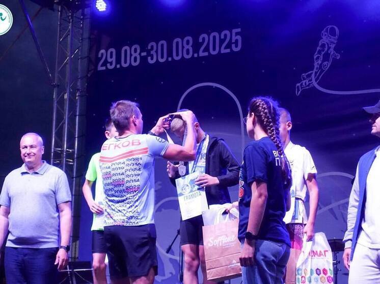 Космический марафон в Калуге стартовал с детских забегов