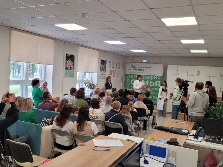 В Орле наградили лауреатов конкурса рисунка "Образ Ильи Муромца"