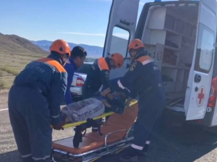 Двое погибли, шестеро травмированы в жестком столкновении двух легковушек