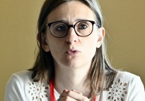 Кризис среднего возраста остался в прошлом, утверждают ученые. По их словам, так называемый "Горб несчастья" в возрасте 47 лет исчез. От "Безумной, глупой, любви" до "Американской красоты" кризис среднего возраста был в центре внимания многих фильмов-блокбастеров на протяжении многих лет.  Но, по мнению ученых, этот страшный поворотный момент остался в прошлом. 
