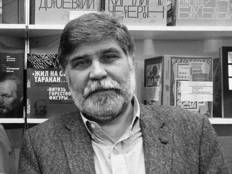 Исследователь Достоевского Тихомиров скончался от инфаркта в Петербурге