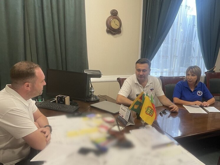 Председатель избиркома Запорожской области провела встречу с руководителем Токмакского района