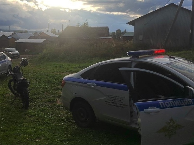 В Ильинско-Подомском подросток за рулем мотоцикла попытался скрыться от ГИБДД