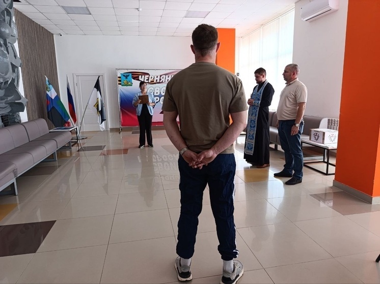 Чернянец будет защищать Родину по контракту