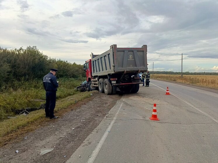 Семья из Ноябрьска погибла в страшном ДТП в Свердловской области