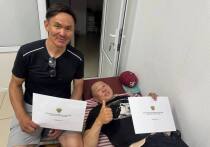 Баир Батуев, один из шести спасателей, участвовавших в сложной операции по эвакуации российской альпинистки Натальи Наговициной, сегодня был отправлен в Москву для получения высококвалифицированной медицинской помощи