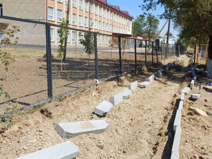 В селе Кевсала на Ставрополье благоустраивают общественные территории