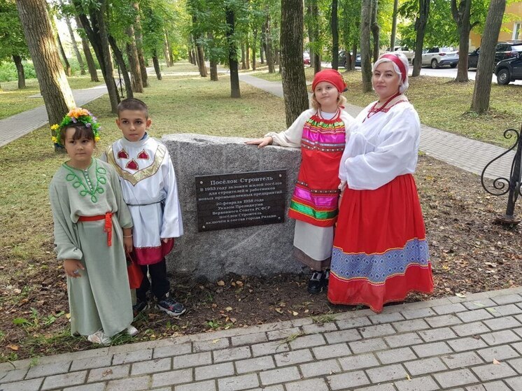 В посёлке Строитель на окраине Рязани открыли памятный знак