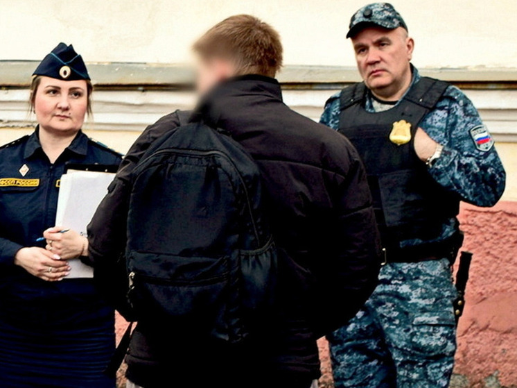 Житель Полярного отлынивал от обязательных работ и попал под арест