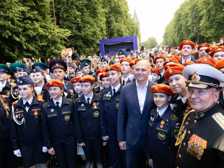 Именная стипендия губернатора для калининградской молодёжи выросла до 5000 рублей