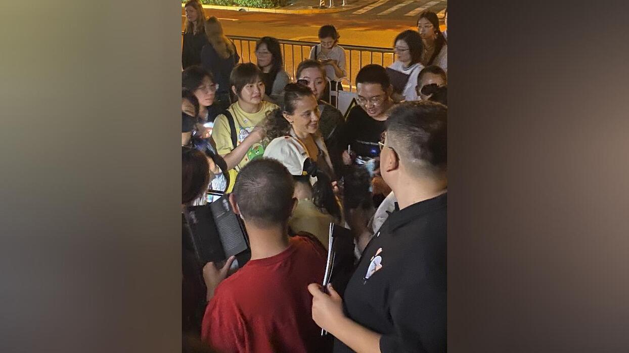Актеры среди своих поклонников
