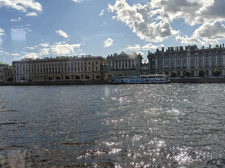 В последний день лета в Петербурге будет облачно, а воздух прогреется до +20