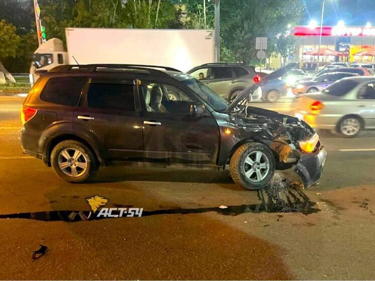 Мотоциклист с травмами попал в больницу после ДТП на Большевистской