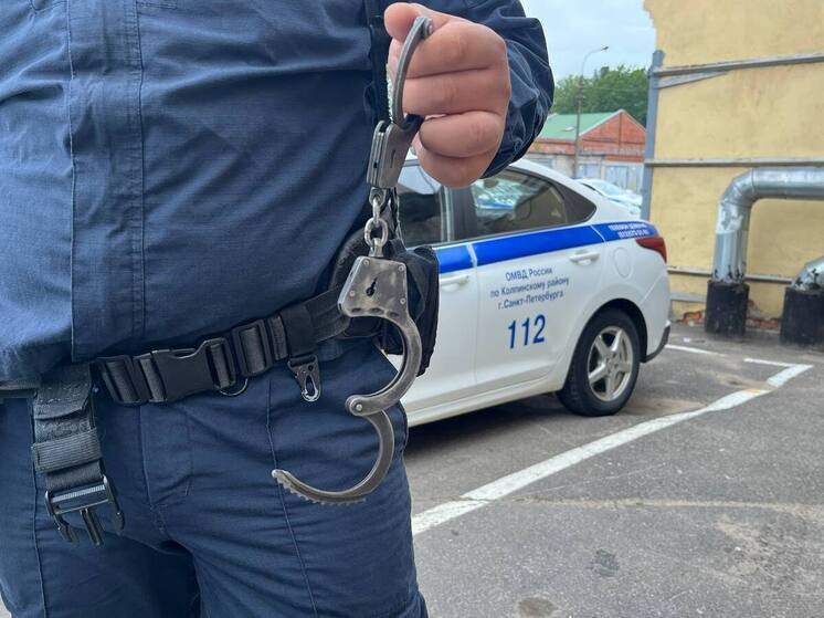 На Дворцовой очень удачно «выловили» 40-летнего беглеца в федеральном розыске