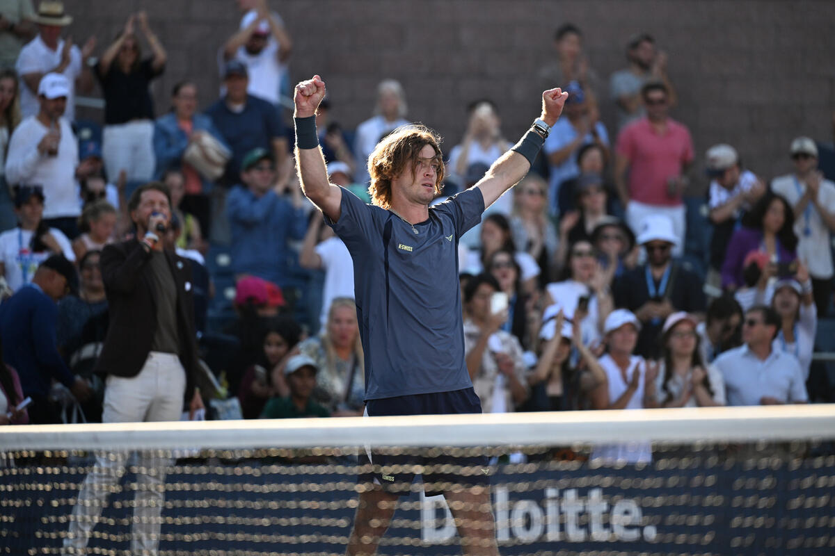 Третья ракетка России сумела пройти в четвертый круг US Open со скандалом