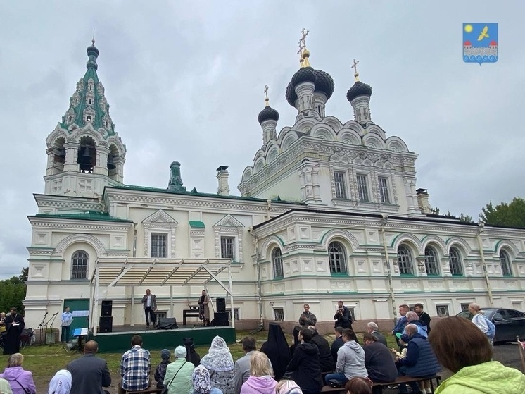 В Ивангороде отметили 150-летие храма Святой Троицы