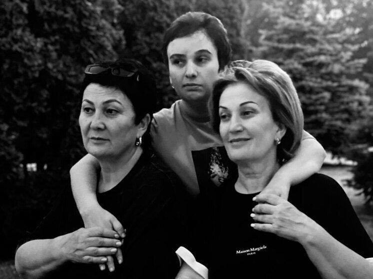 Фатима Дзгоева — самая, пожалуй, известная заложница Беслана, которая так и не смогла полностью восстановиться