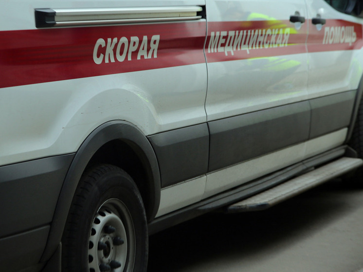 В Саратове инвалид остался без помощи и заполз в больницу на четвереньках