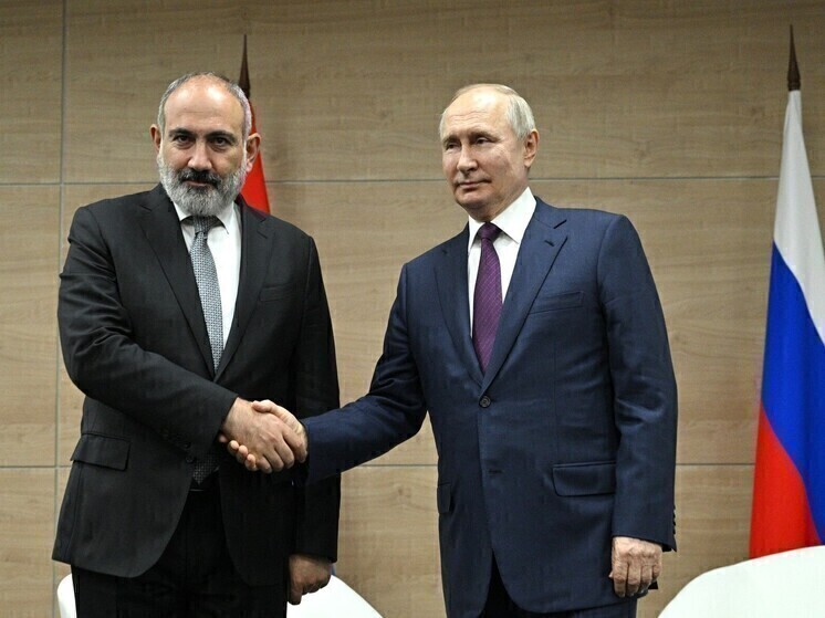 Пашинян на встрече с Путиным заявил о братстве между странами