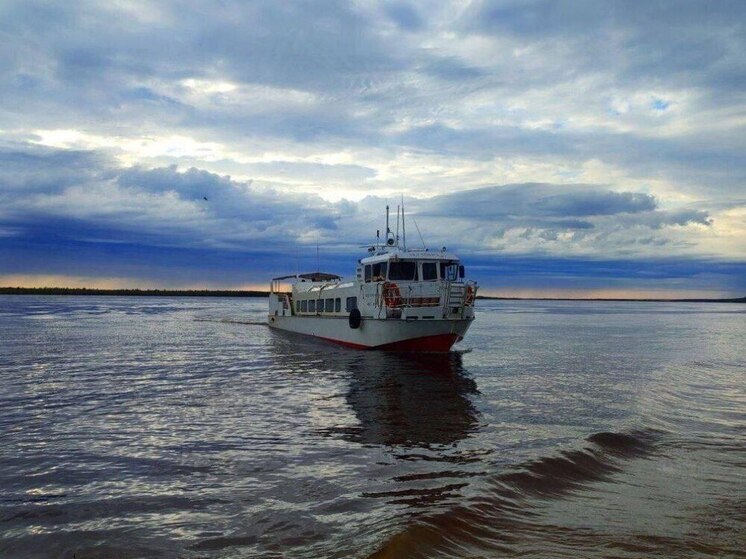 Катер отправится из Самбурга в Уренгой по временному расписанию