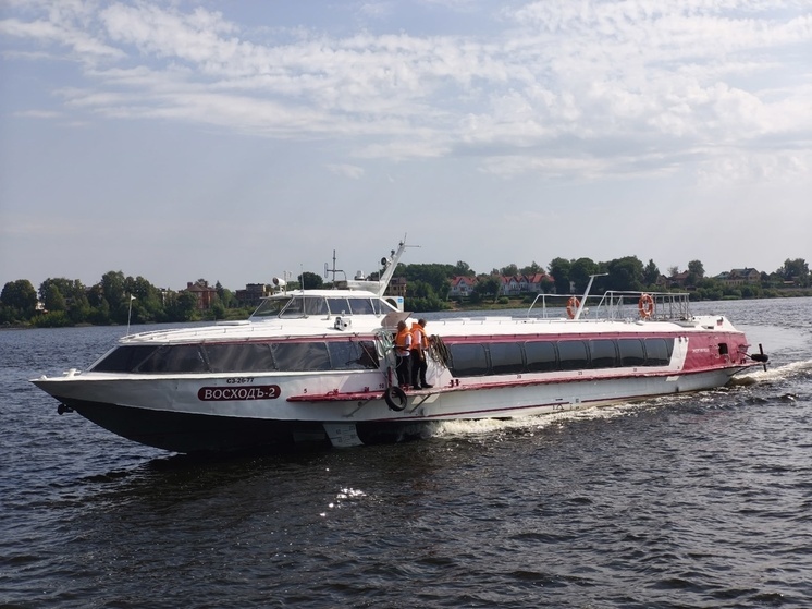 В Ярославле в выходные снова сломалось скоростное судно на водных крыльях