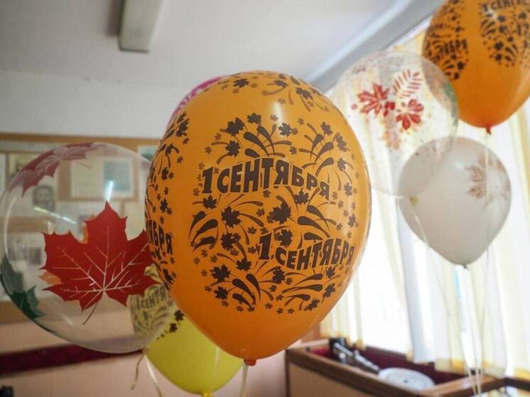 Губернатор Владимир Владимиров поздравил ставропольских школьников и педагогов с Днем знаний