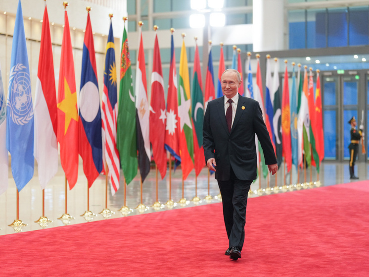 Путин: Россия выступает за создание в ШОС собственной платёжно-расчётной инфраструктуры