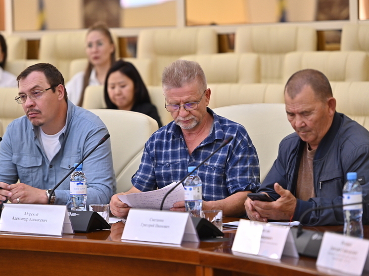 К апатитам без апатии: в Бурятии обсуждают вопросы разработки Ошурковского месторождения