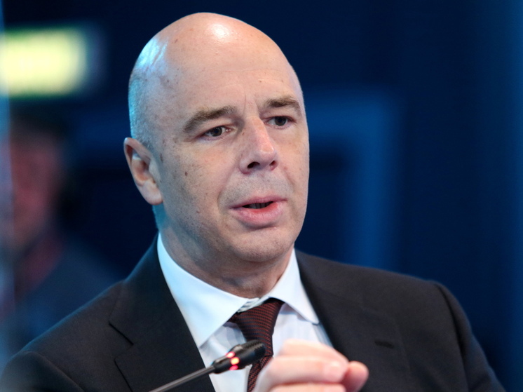 Силуанов заявил, что не испытывает проблем из-за заблокированных карт в Китае