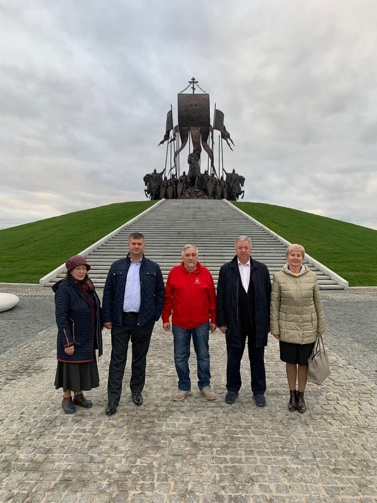 Псковский облсовпроф поздравляет президента ФНПР Михаила Шмакова с днем рождения