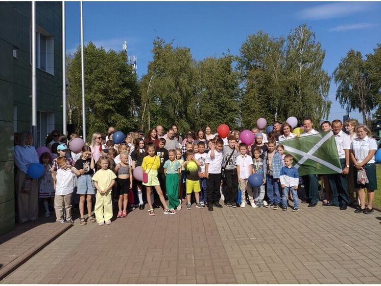 Смоленские таможенники поздравили детей с началом нового учебного года