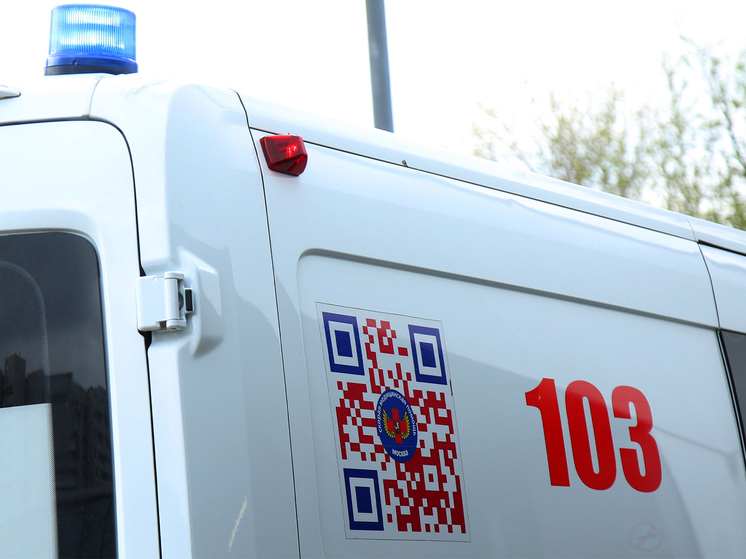 Женщина погибла под колесами автобуса на востоке Москвы