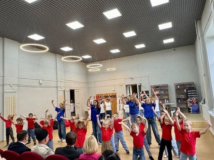 «Отличное место» открывает двери для молодежи в поселке Суна