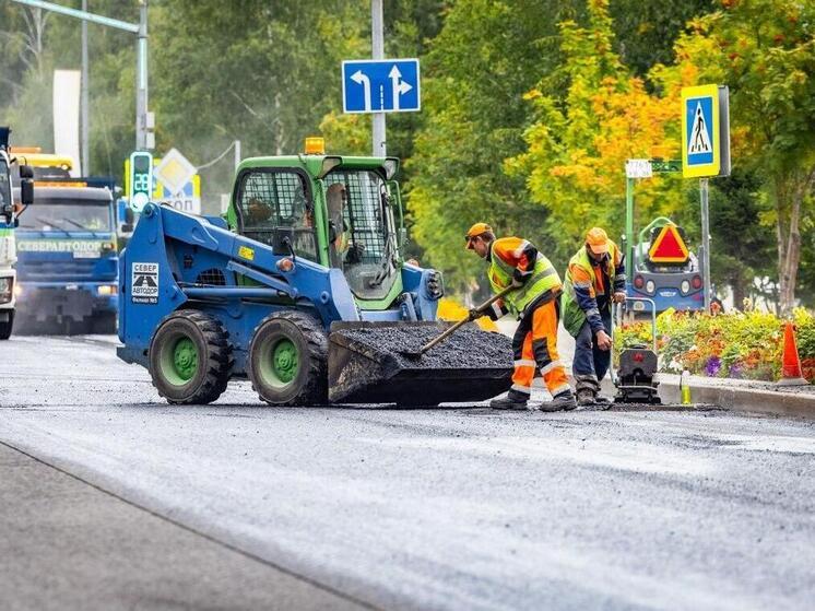 В Ханты-Мансийске завершены дорожные работы на шести участках