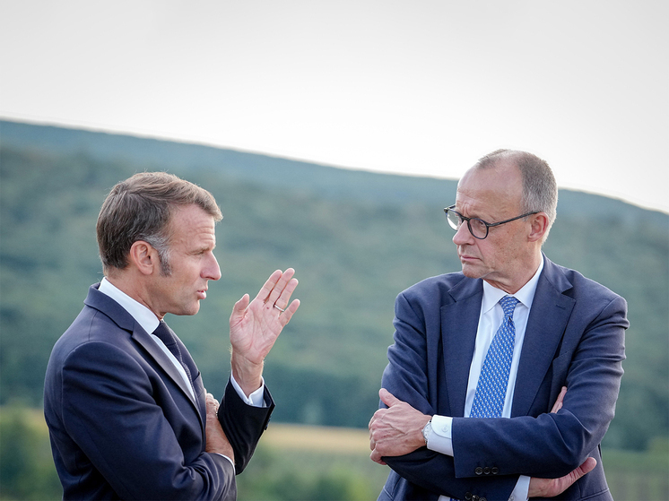 d0251a2f1c59fc8c31d8a03439416a86 "Опознавать будут по зубам": Медведев пригрозил Мерцу и Макрону в своем заявлении