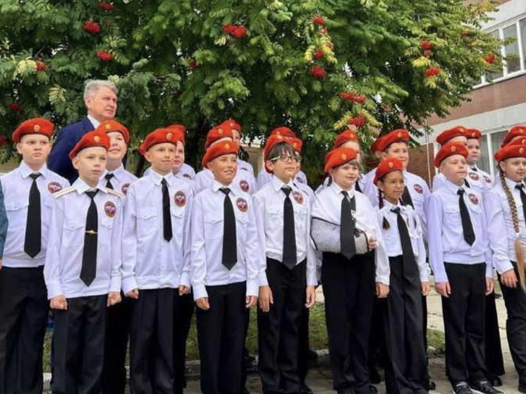В Новосибирске открылся кадетский класс МЧС для пятиклассников