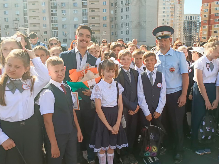 Начальник ГИБДД поздравил юных липчан с Днем знаний