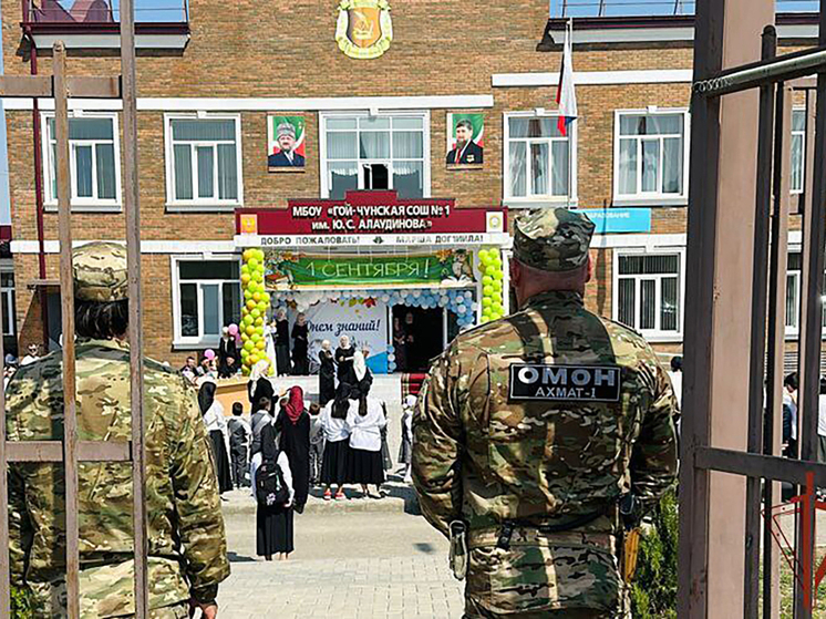 На Северном Кавказе росгвардейцы обеспечили безопасность мероприятий в рамках Дня знаний