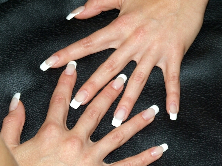 Гель-лаки могут привести к бесплодию, пишет New York Post