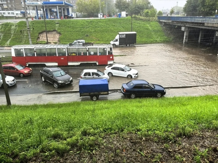Ливень выявил запущенные коммунальные проблемы в Череповце