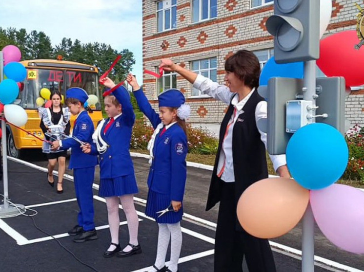 В Вурнарском округе открыли современный детский автогородок