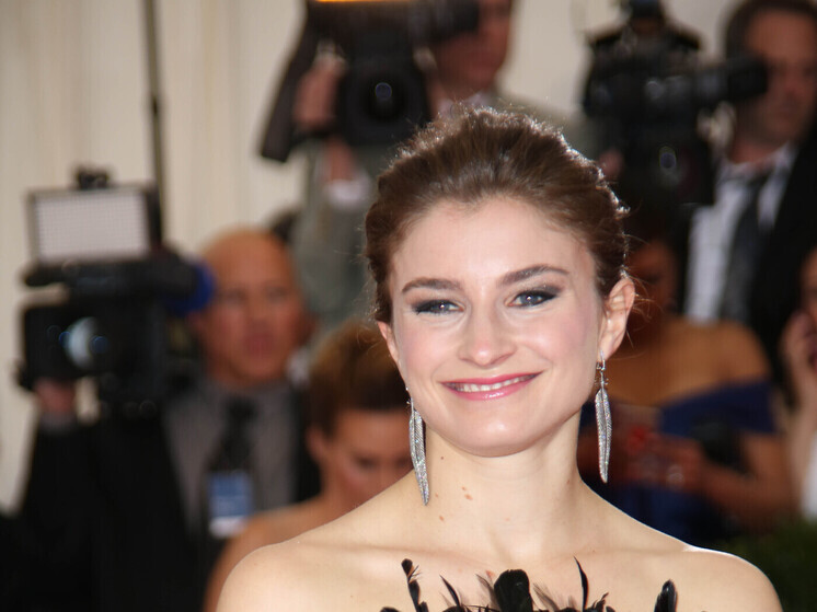 Анна Винтур выбрала Хлои Малль преемницей на посту главреда Vogue