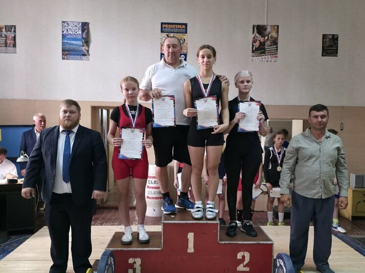 В ДНР подвели итоги Первенства Республики по тяжелой атлетике