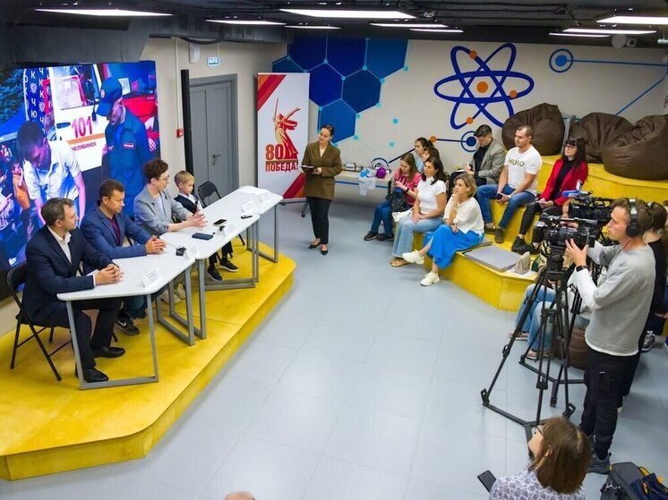 На Южном Урале в первый раз за парту в этом году сели 40 тысяч детей